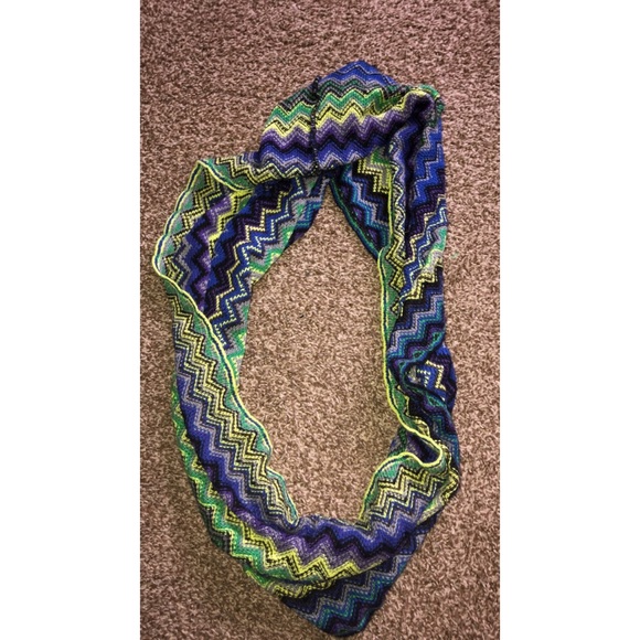 Multi Colored Infinity Scarf🦋 - Picture 1 of 1